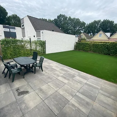 Holiday home Broekweg 18 - Mookerplas Plasmolen